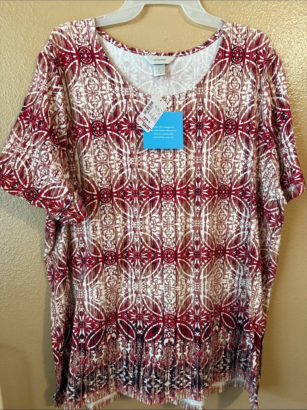 CJ Banks Red Cream Patterned Short Sleeve Scoop Neck Top